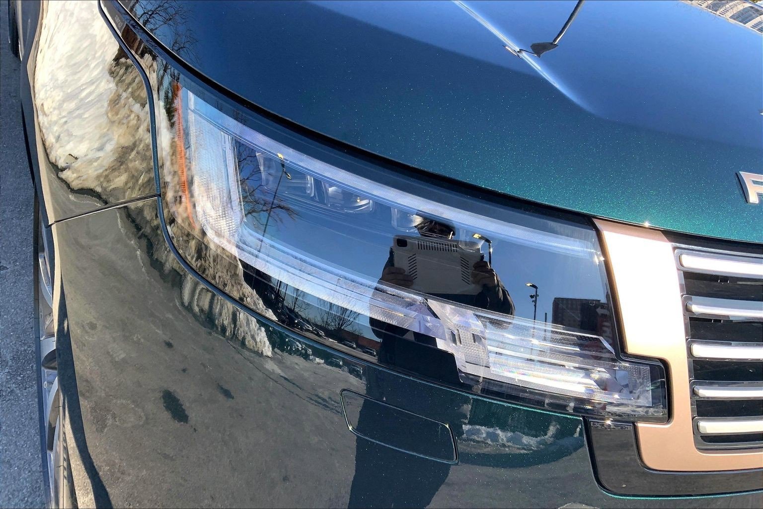 New 2026 Land Rover Range Rover SV image 13