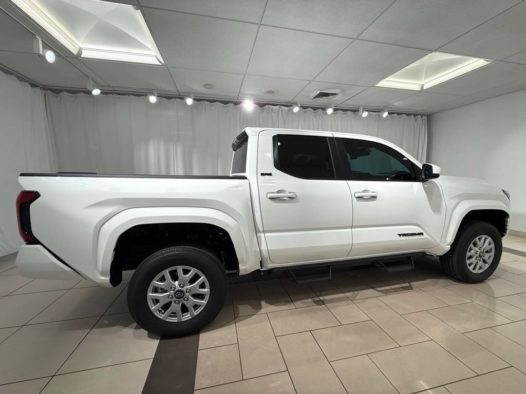 New 2026 Toyota Tacoma SR5 AWD/4WD image 6