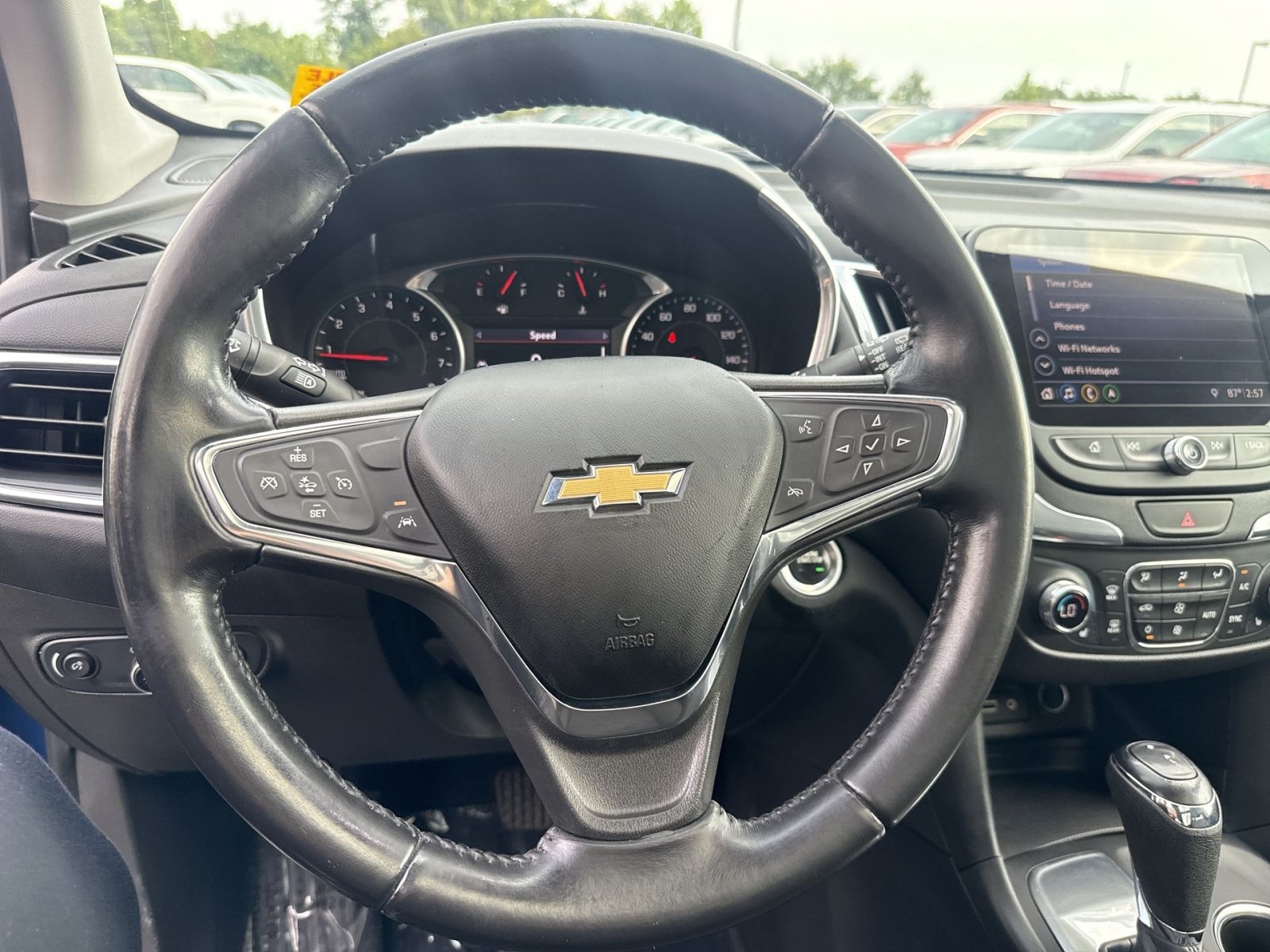 Used 2021 Chevrolet Equinox LT FWD image 17