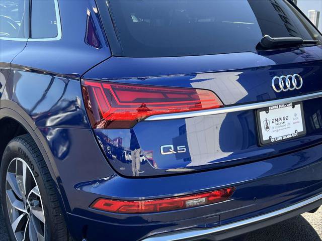 Used 2022 Audi Q5 2.0T Premium Plus w/ Premium Plus Package AWD/4WD image 10