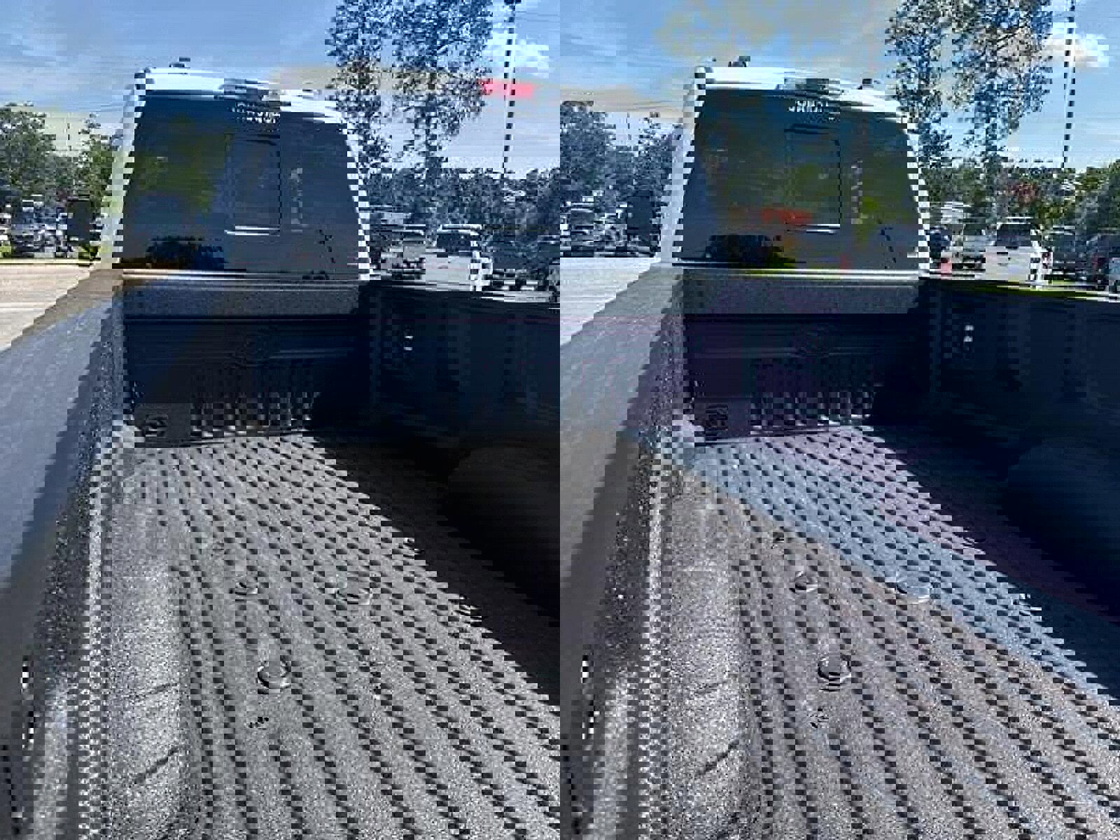 New 2025 Ford F350 XLT image 7