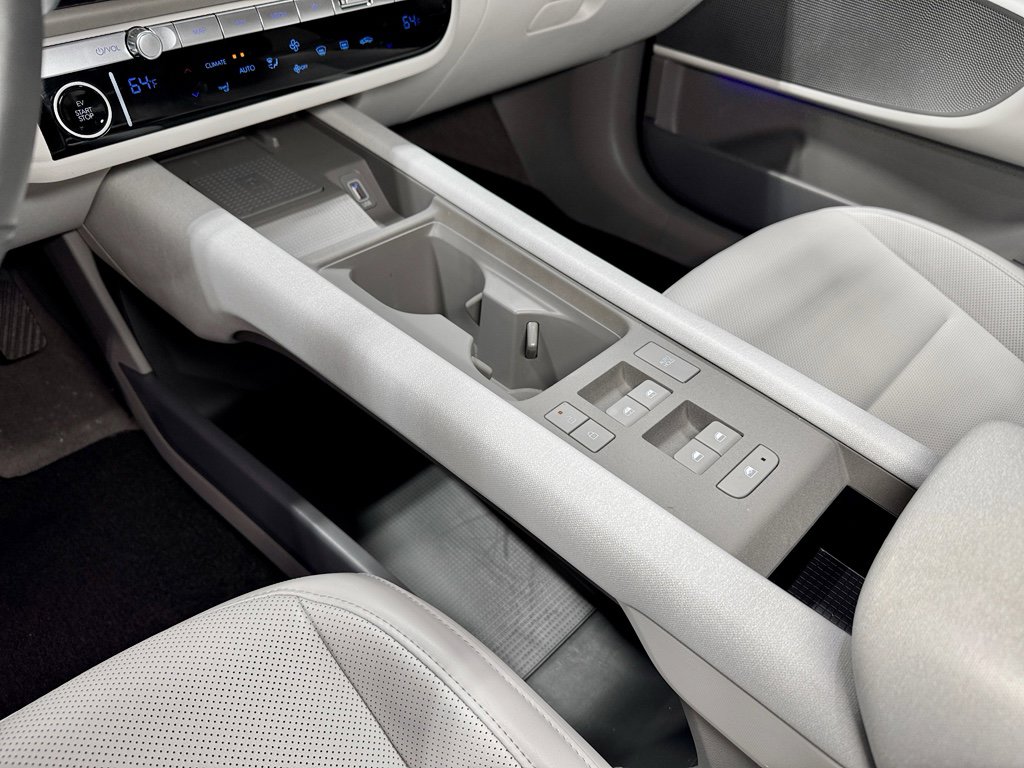 Used 2024 Hyundai Ioniq 6 SEL image 21