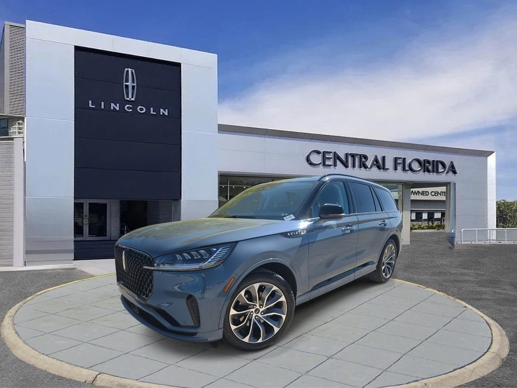 New 2026 Lincoln Aviator 2WD w/ Jet Appearance Package image 28