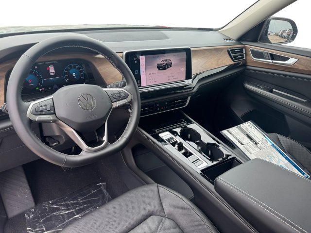 New 2026 Volkswagen Atlas SE FWD image 10