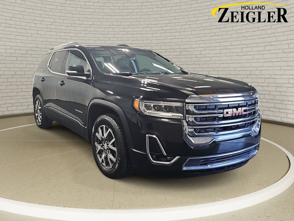 Used 2023 GMC Acadia SLT w/ Preferred Package AWD/4WD image 3