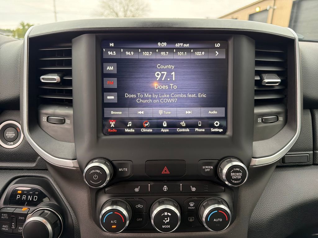 Used 2021 RAM 1500 Big Horn AWD/4WD image 18