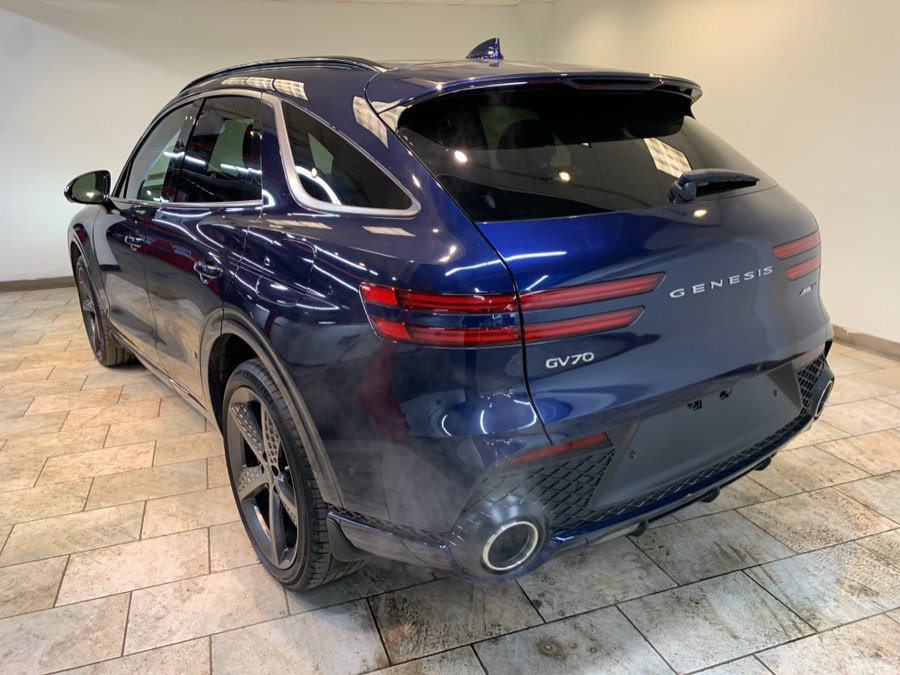 Used 2023 Genesis GV70 3.5T Sport w/ Sport Prestige Package AWD/4WD image 7