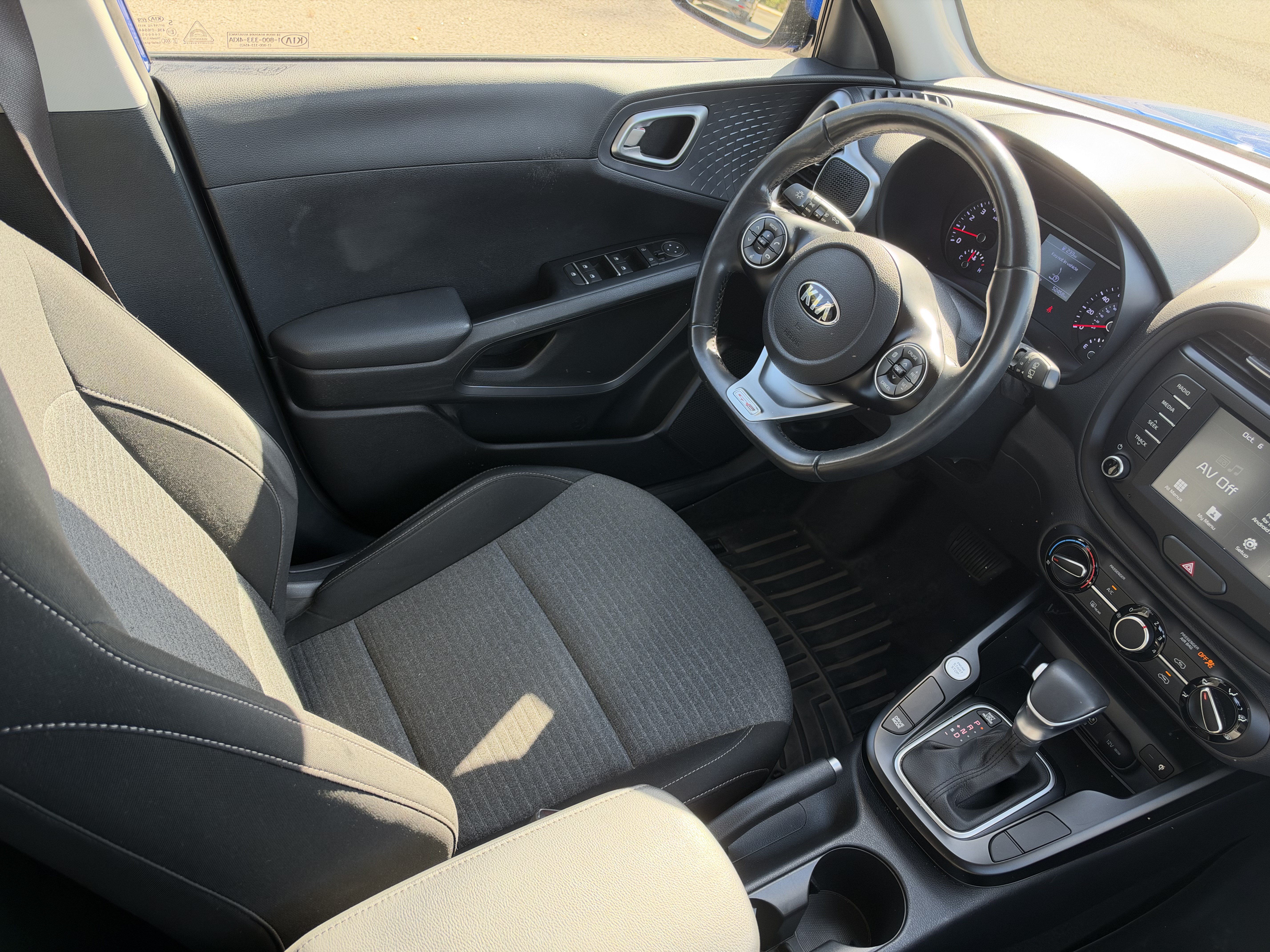 Used 2020 Kia Soul GT-Line w/ GT 2.0L Power Sunroof Package FWD image 9