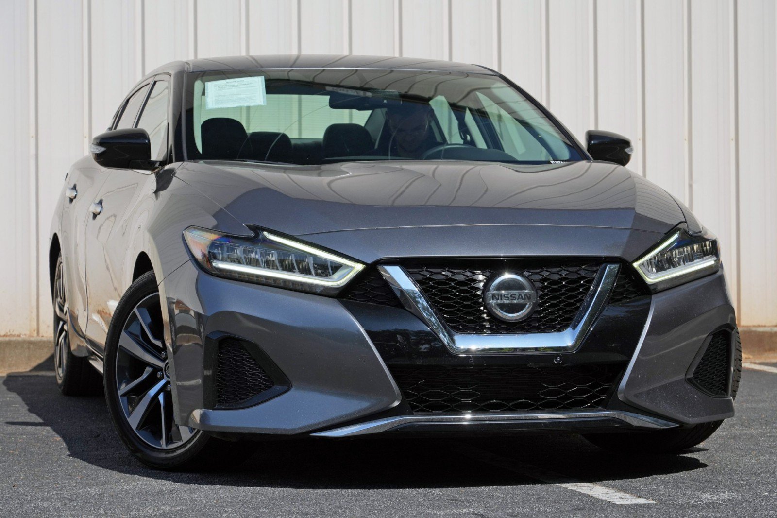 Used 2019 Nissan Maxima 3.5 SV w/ Floor Mat Group FWD image 2