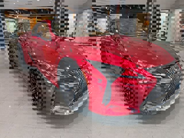 Used 2018 Lexus LC 500 Coupe w/ Performance Package RWD image 3