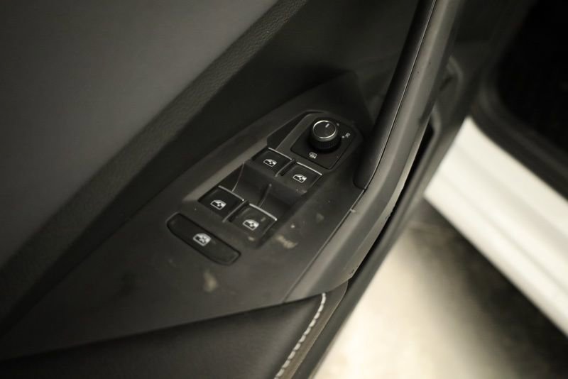 New 2026 Volkswagen Jetta SE image 10