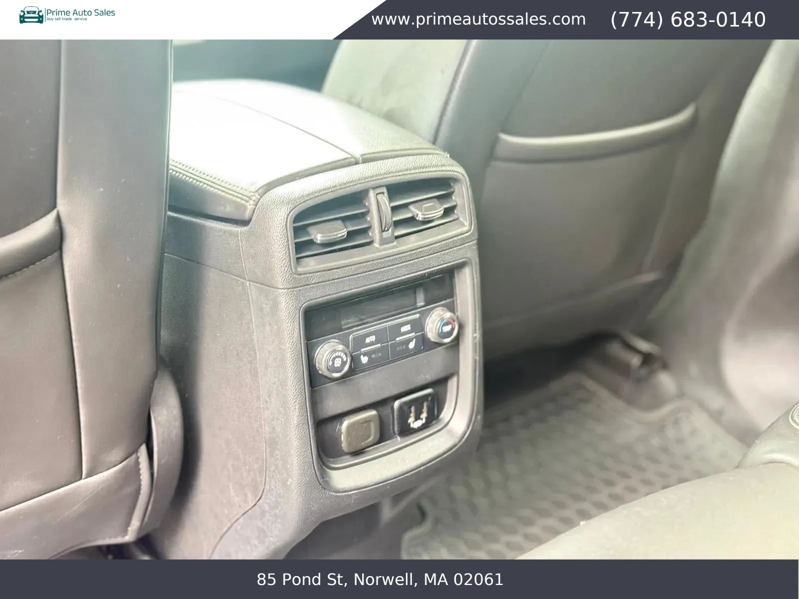 Used 2017 Buick Envision Essence FWD image 32