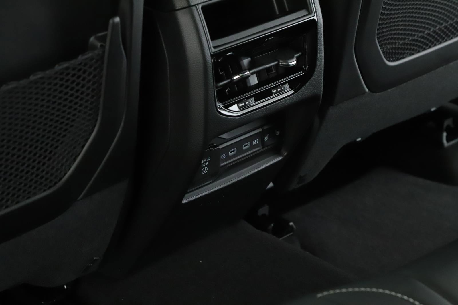 New 2026 Jeep Grand Cherokee Limited w/ Limited Altitude Package image 6