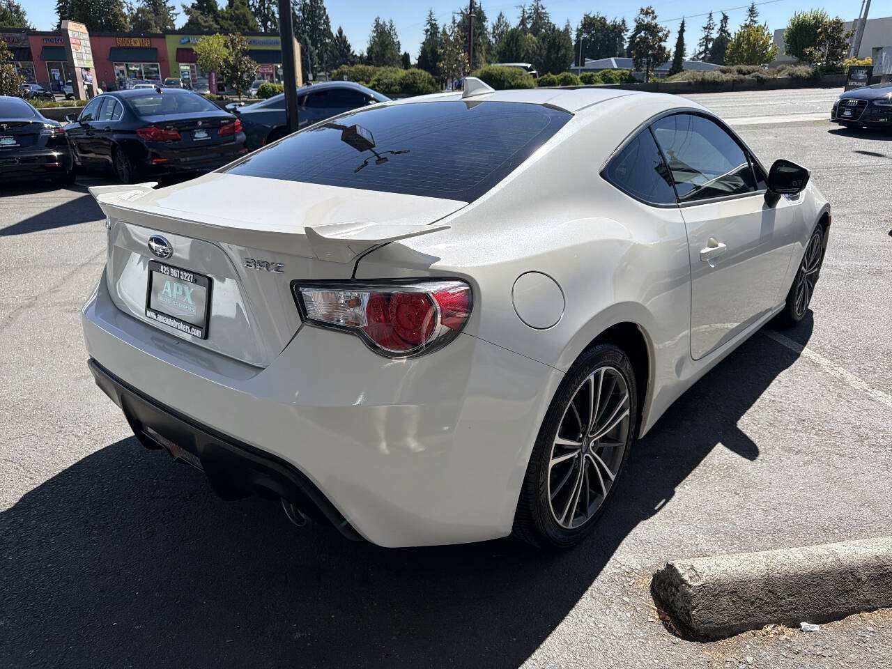 Used 2015 Subaru BRZ Limited w/ Popular Package #1B RWD image 9