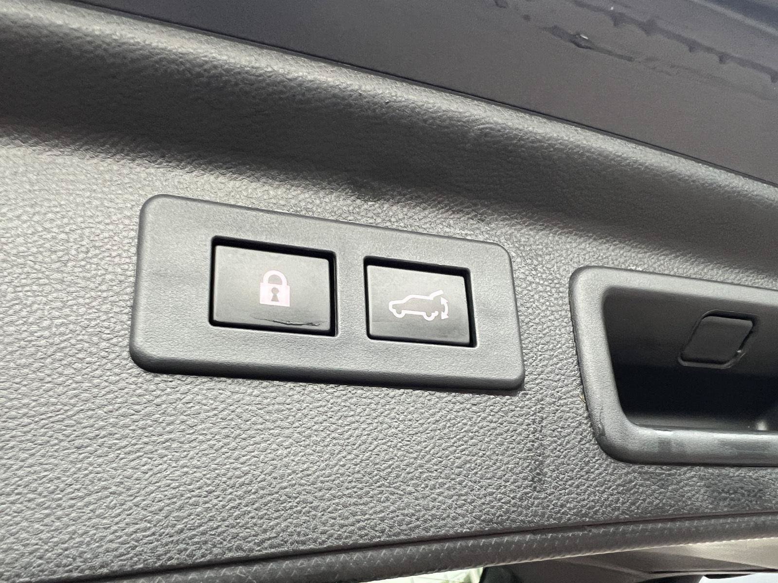 Used 2019 Subaru Forester Limited AWD/4WD image 15