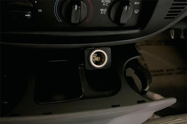 Used 2003 Mercury Grand Marquis GS image 23