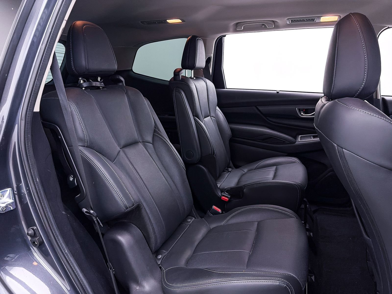 Used 2023 Subaru Ascent Limited image 34