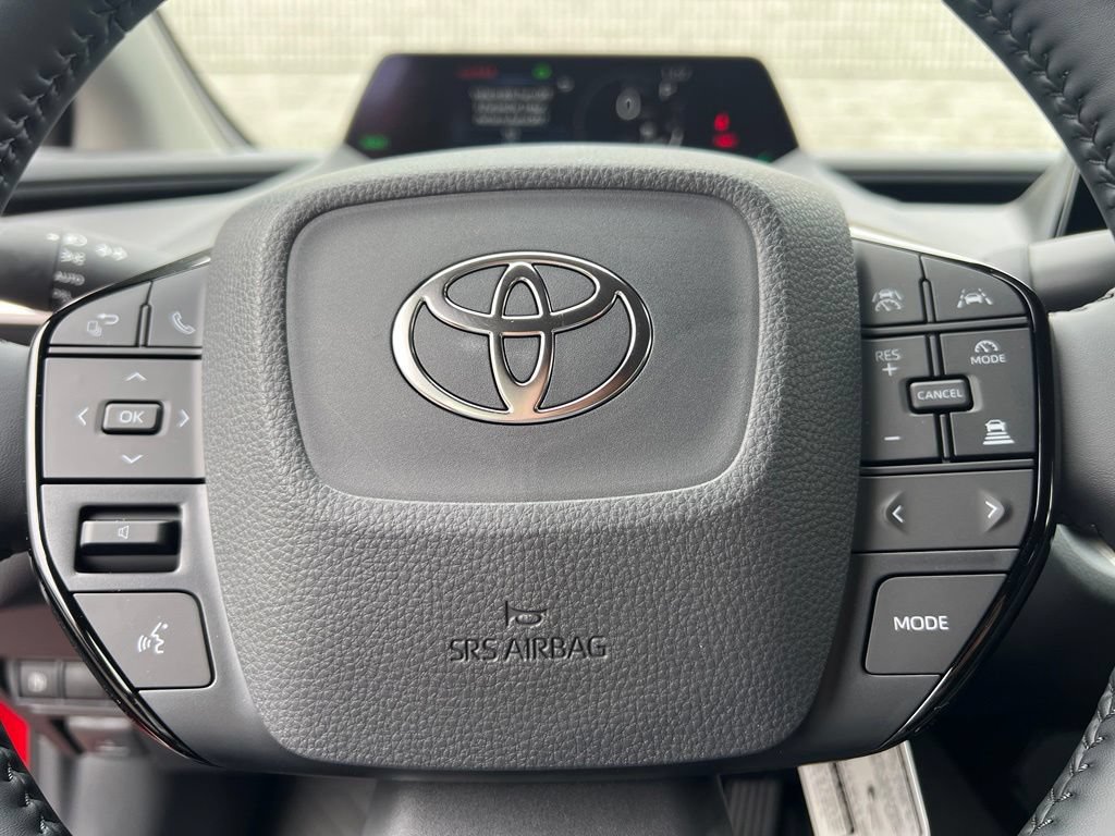 New 2027 Toyota Prius XLE FWD image 28