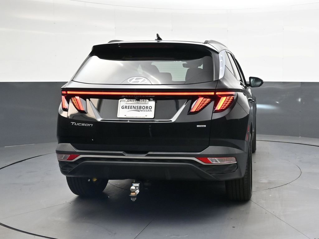 Used 2022 Hyundai Tucson SEL w/ Convenience + Premium Package AWD/4WD image 4