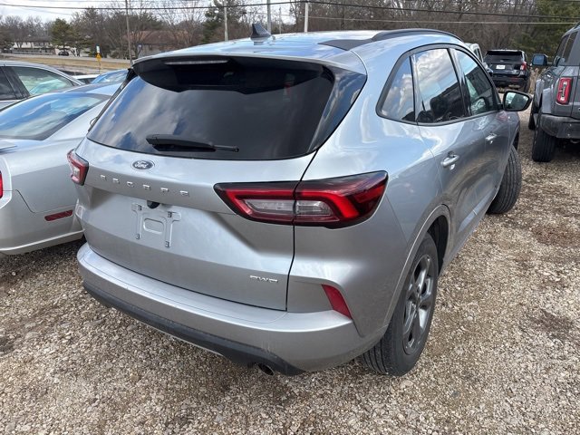 Used 2024 Ford Escape ST-Line image 4