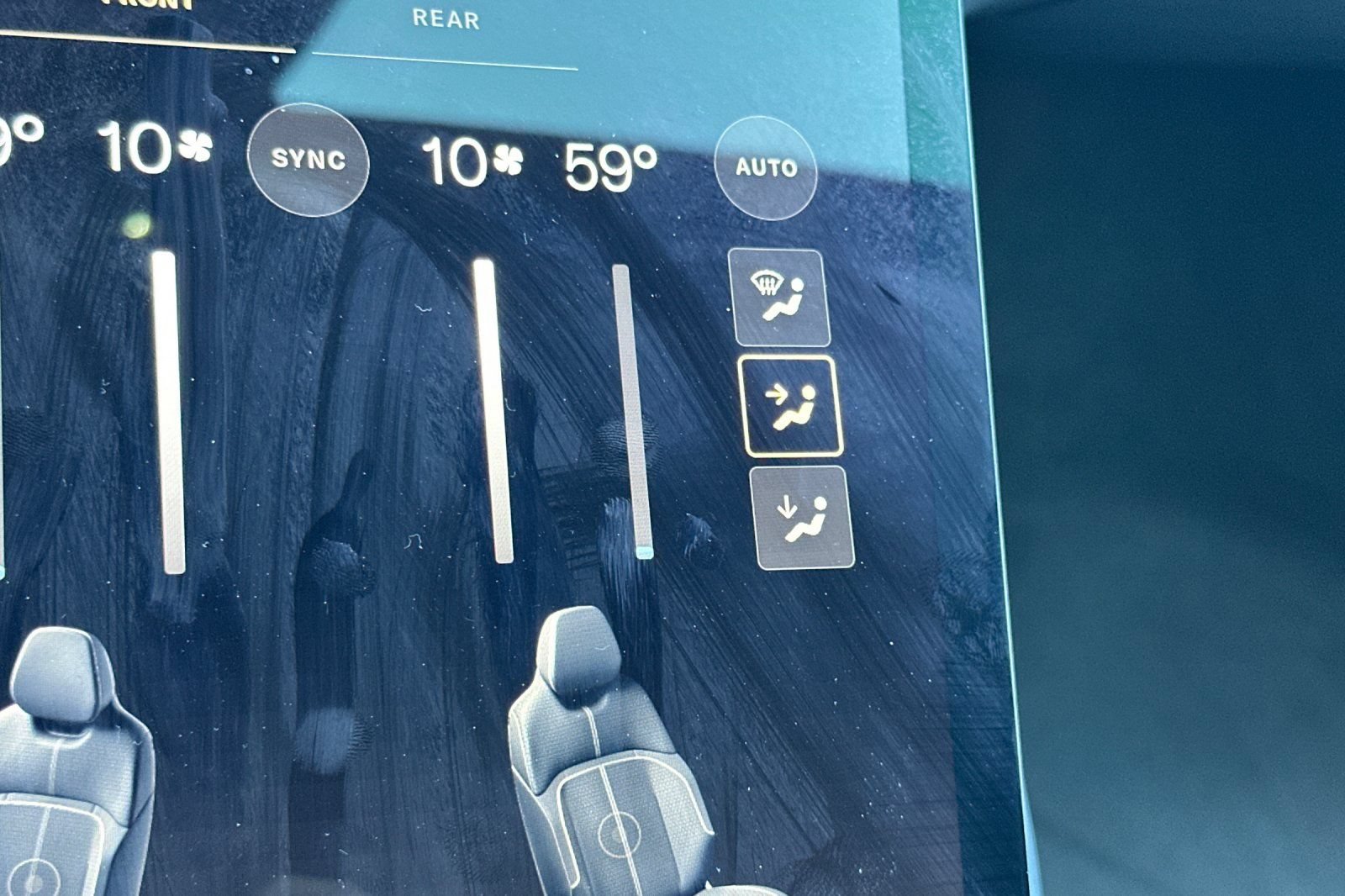 Used 2025 Lucid Air Pure RWD image 29