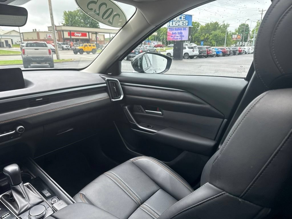 Used 2025 MAZDA CX-50 AWD 2.5 Hybrid w/ Premium Pkg image 17
