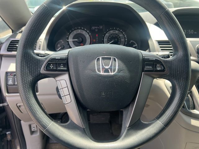Used 2016 Honda Odyssey SE image 12