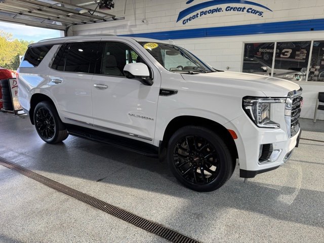 Used 2023 GMC Yukon SLT image 14