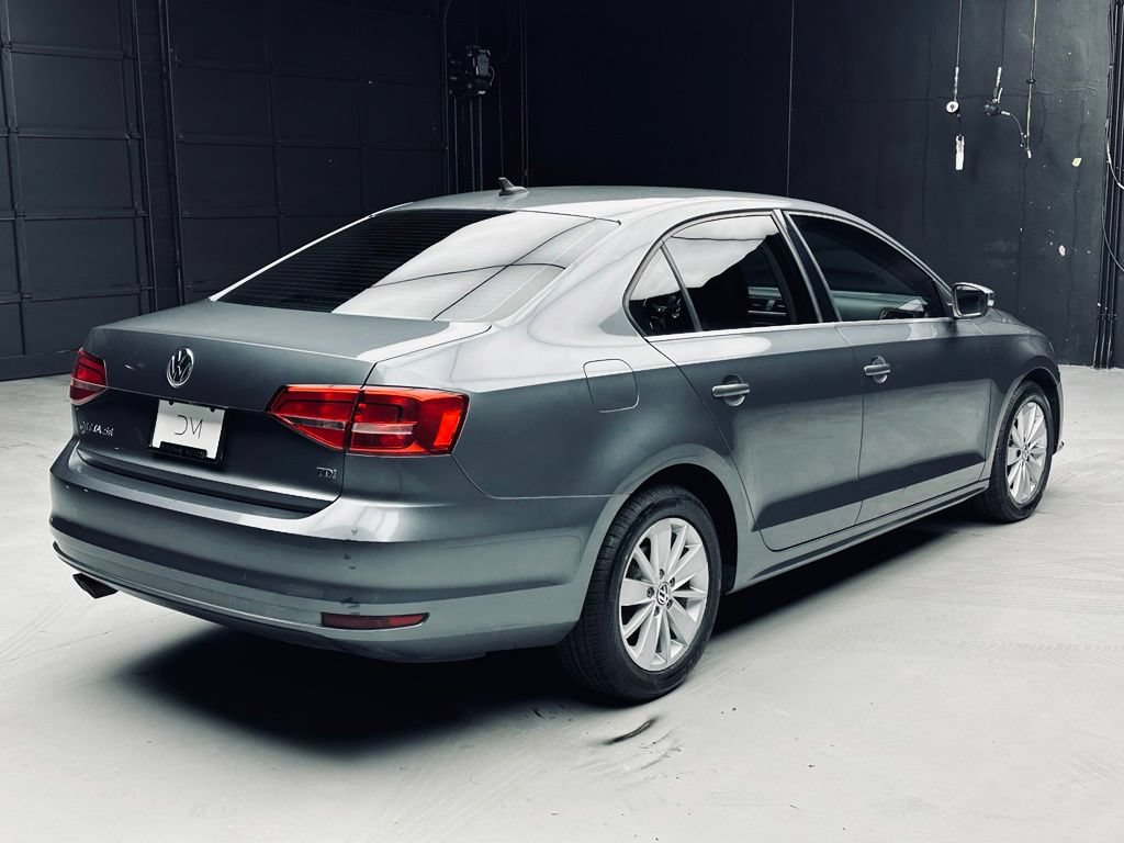 Used 2015 Volkswagen Jetta TDI SE FWD image 7
