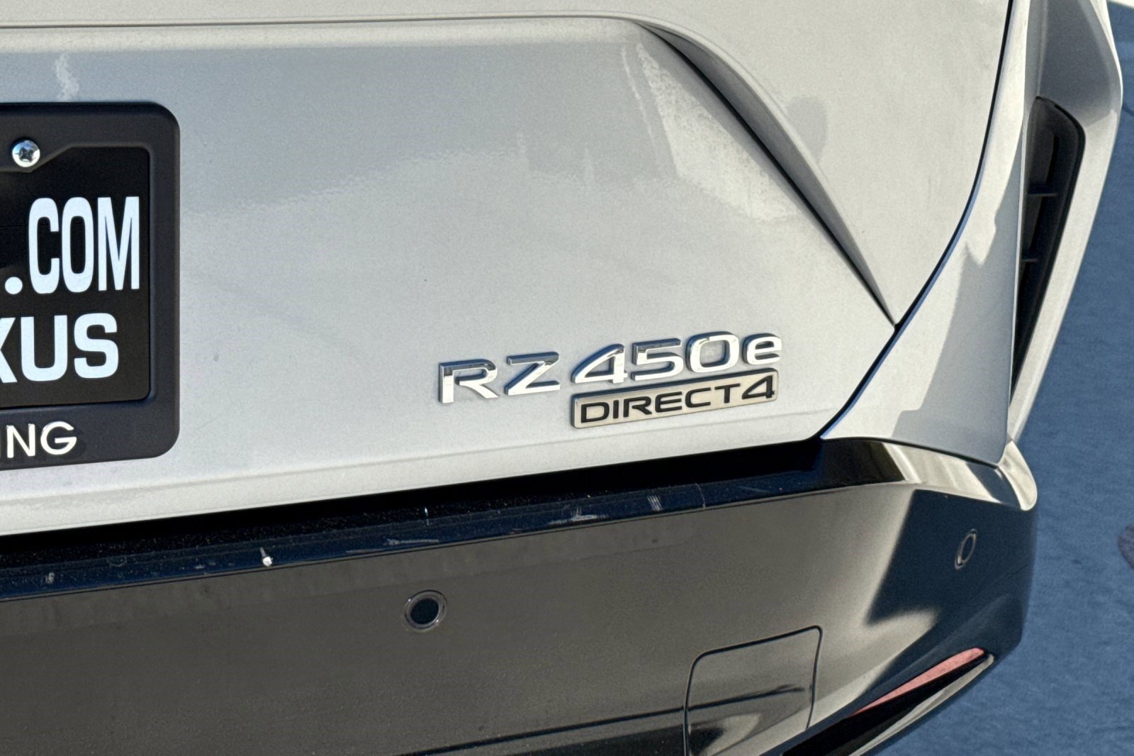 Used 2023 Lexus RZ 450e Premium w/ Technology Package image 19