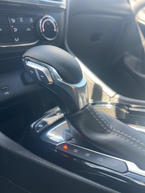 Used 2025 Buick Encore GX Preferred FWD image 16