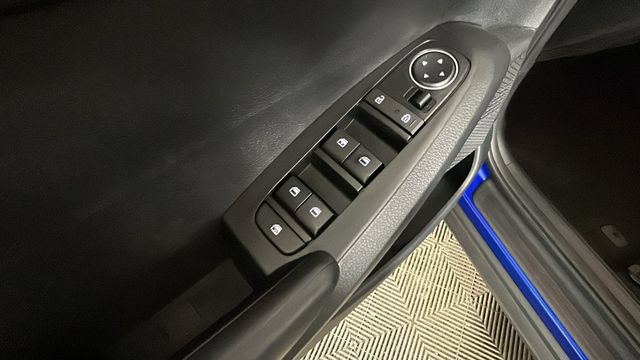 Used 2023 Kia Seltos LX AWD/4WD image 10