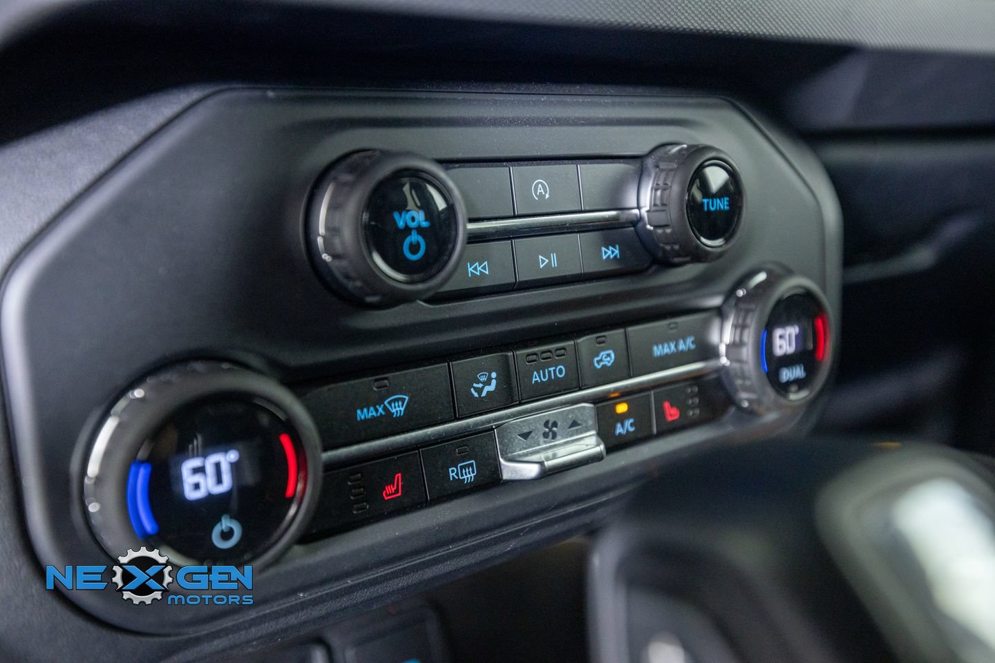 Used 2024 Ford Bronco Badlands AWD/4WD image 23