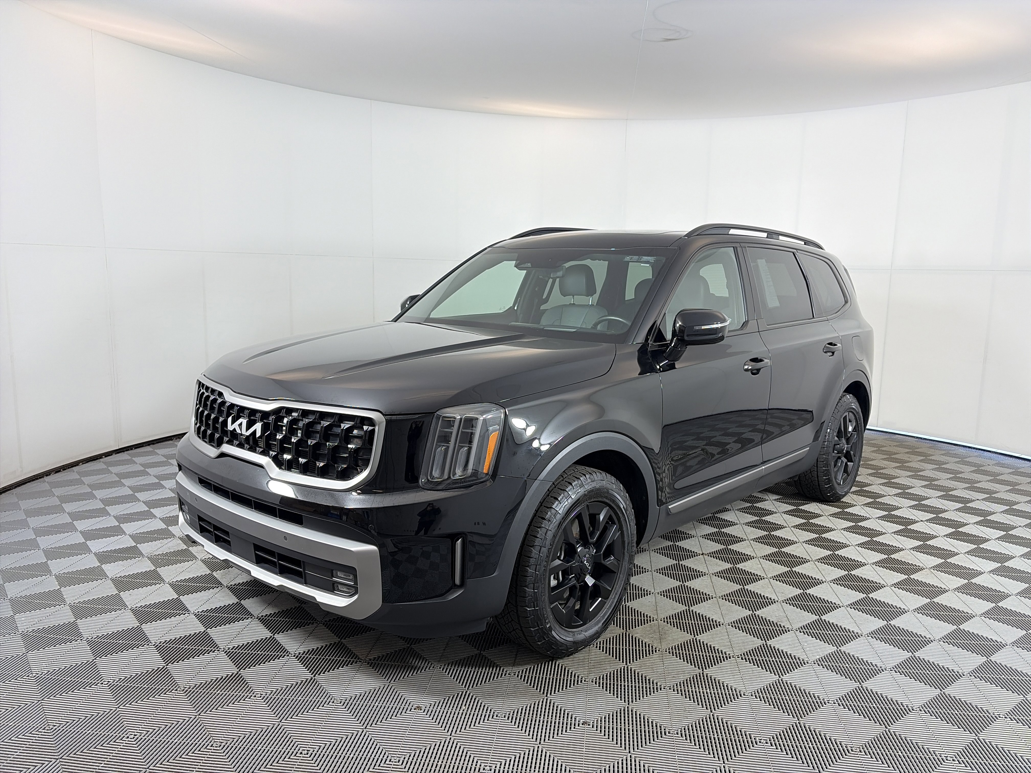Used 2023 Kia Telluride SX Prestige X-Pro image 2