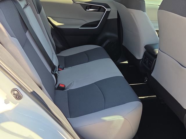 Used 2024 Toyota RAV4 XLE w/ Convenience Package image 18