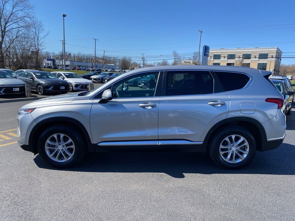 Used 2020 Hyundai Santa Fe SE image 7