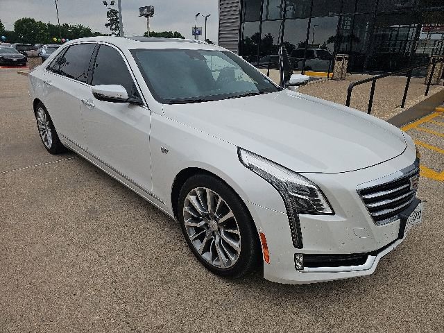 Used 2018 Cadillac CT6 Luxury AWD/4WD image 2