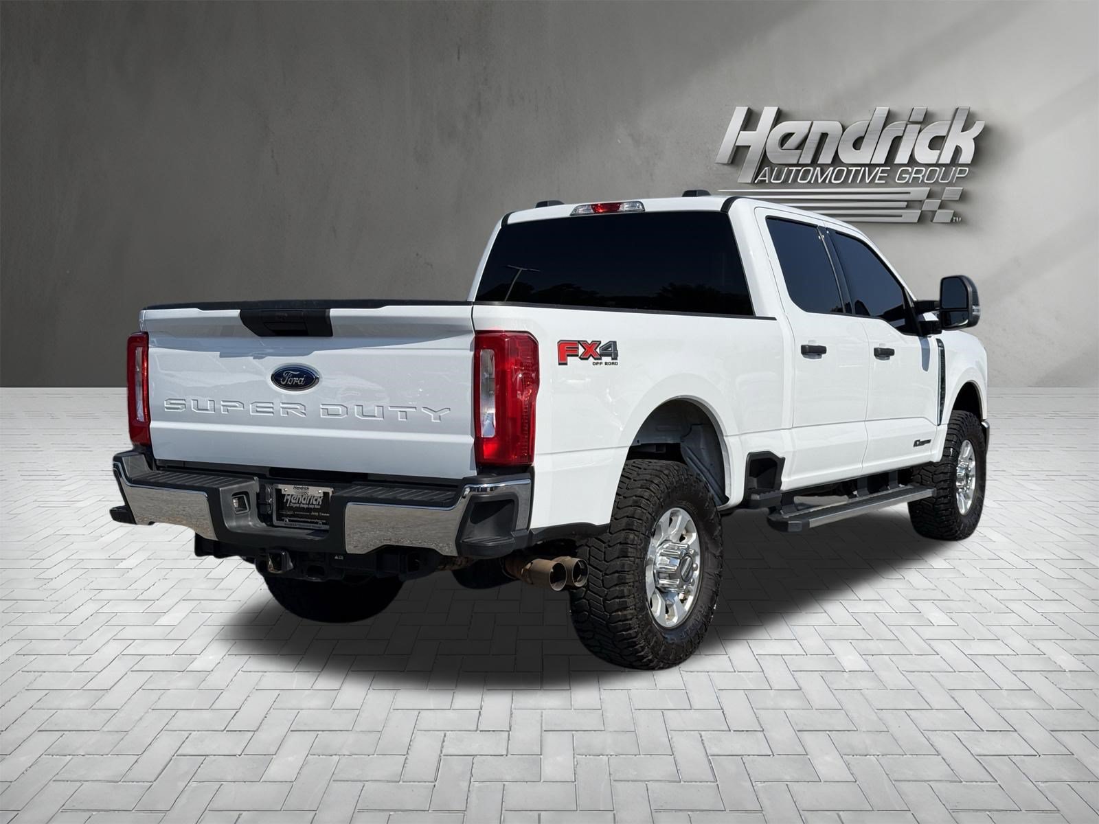 Used 2024 Ford F250 XLT AWD/4WD image 9