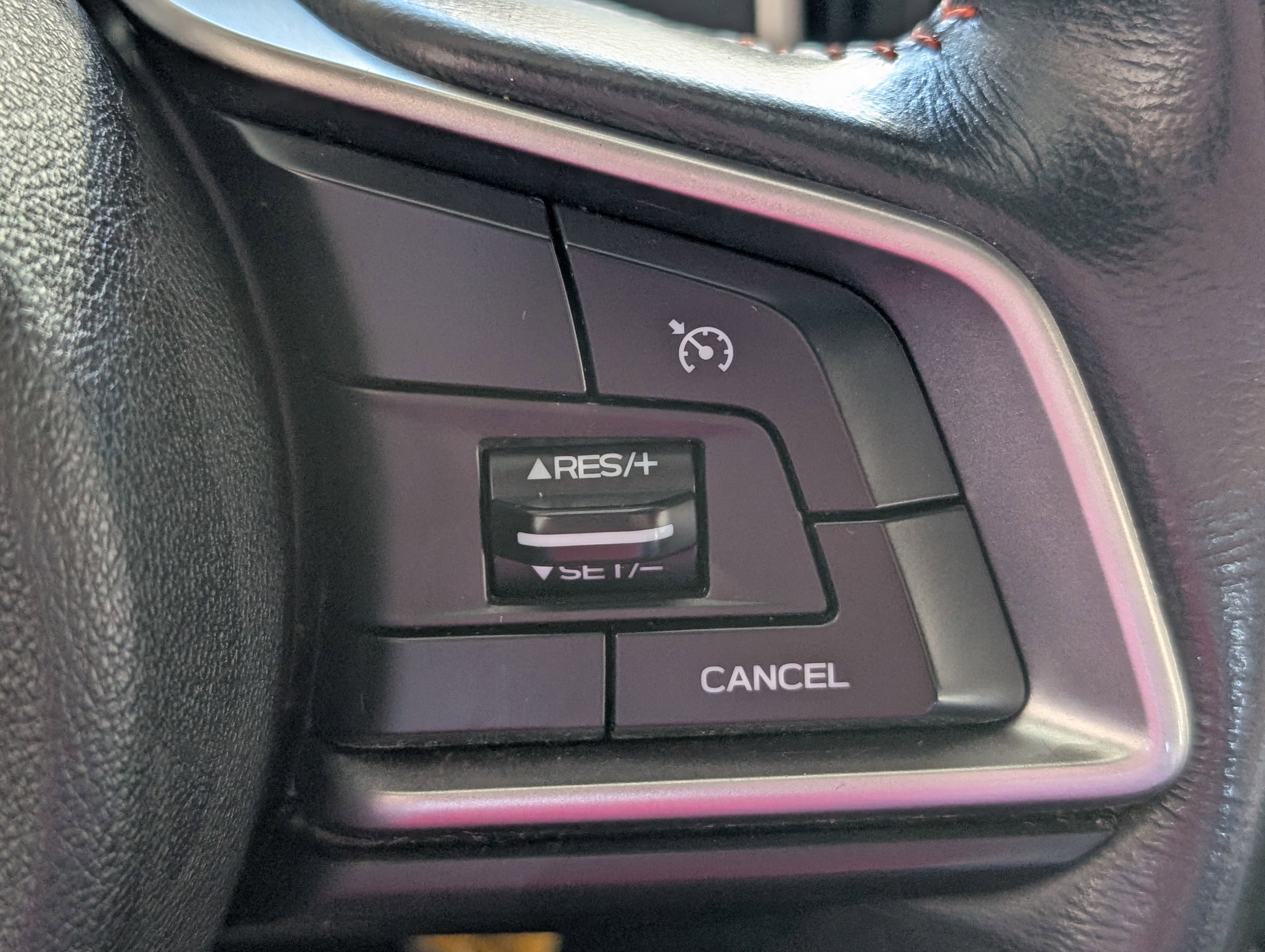 Used 2019 Subaru Crosstrek 2.0i Premium w/ Popular Package #4 image 16