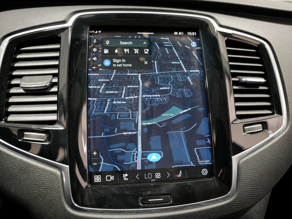 Used 2025 Volvo XC90 T8 Plus w/ Protection Package Premier image 21