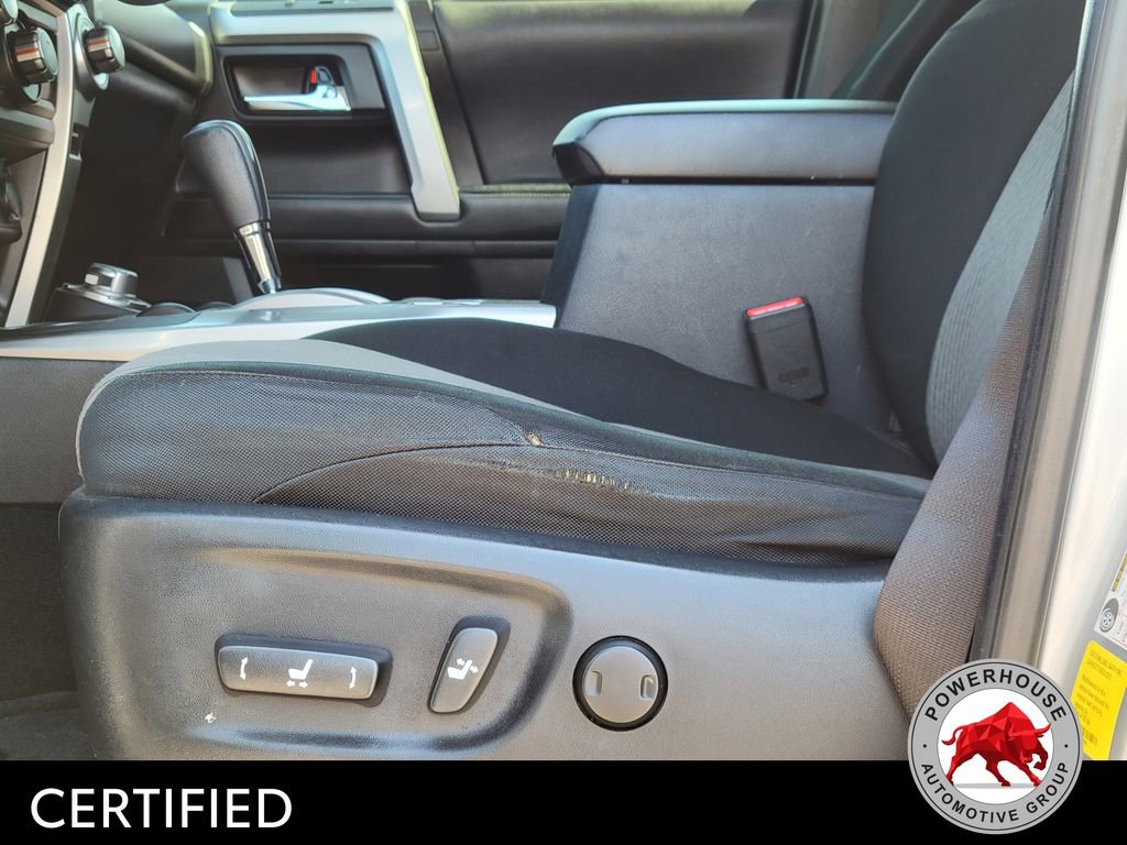 Used 2023 Toyota 4Runner SR5 AWD/4WD image 25