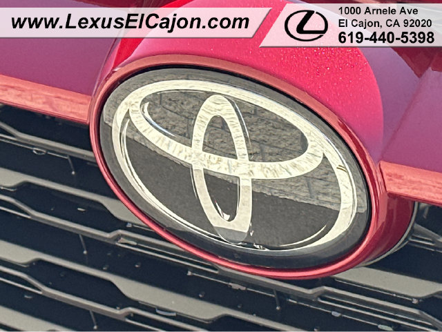 Used 2025 Toyota RAV4 XLE Premium FWD image 41