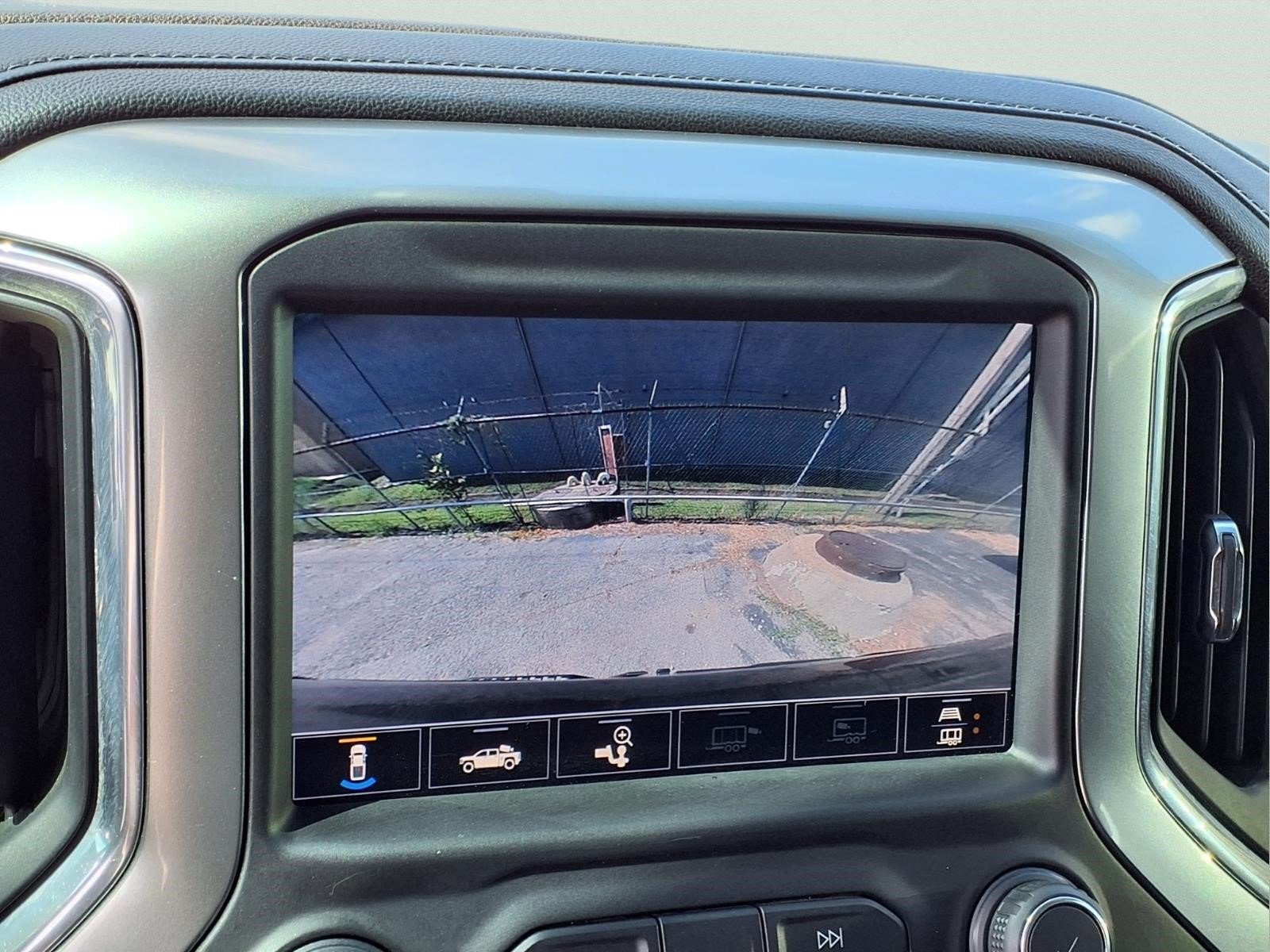 Used 2020 Chevrolet Silverado 1500 RST w/ All-Star Edition RWD image 11