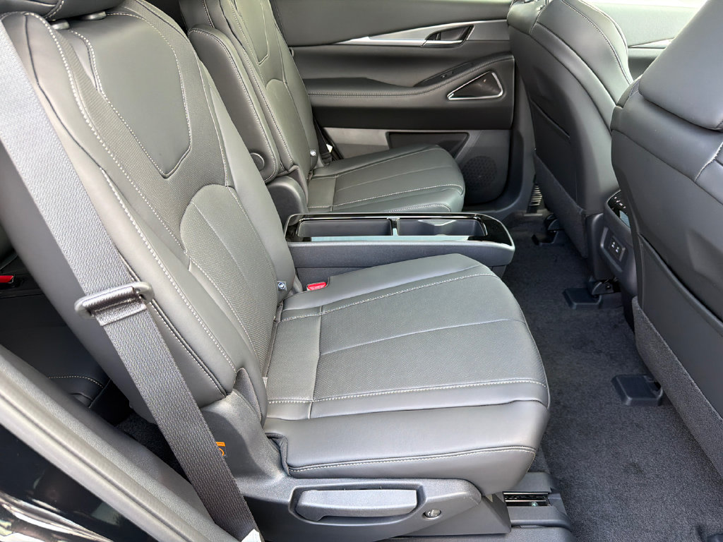 New 2027 INFINITI QX60 Sport w/ Dark Cargo Package AWD/4WD image 16