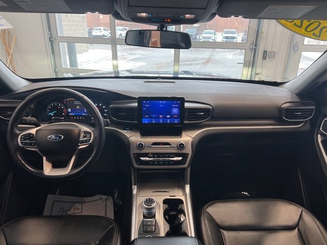 Used 2023 Ford Explorer XLT w/ Equipment Group 202A image 20