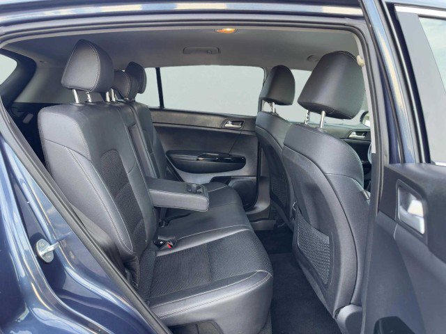 Used 2021 Kia Sportage EX image 44