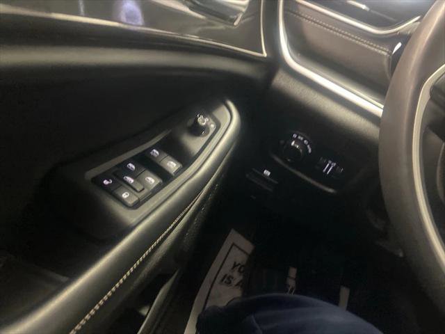 Certified 2023 Jeep Grand Cherokee Altitude image 32