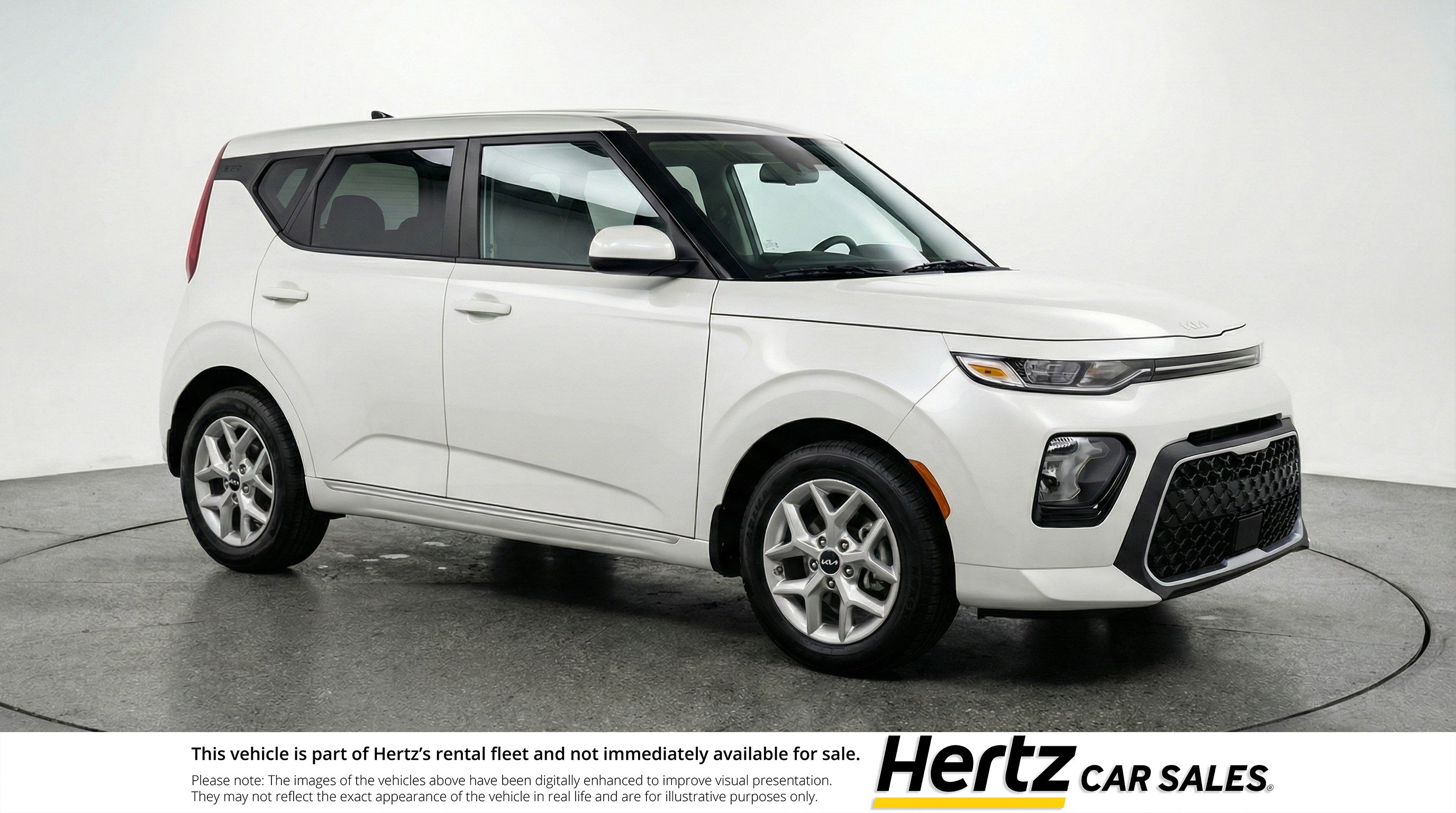 Used 2025 Kia Soul LX w/ LX Technology Package FWD image 1