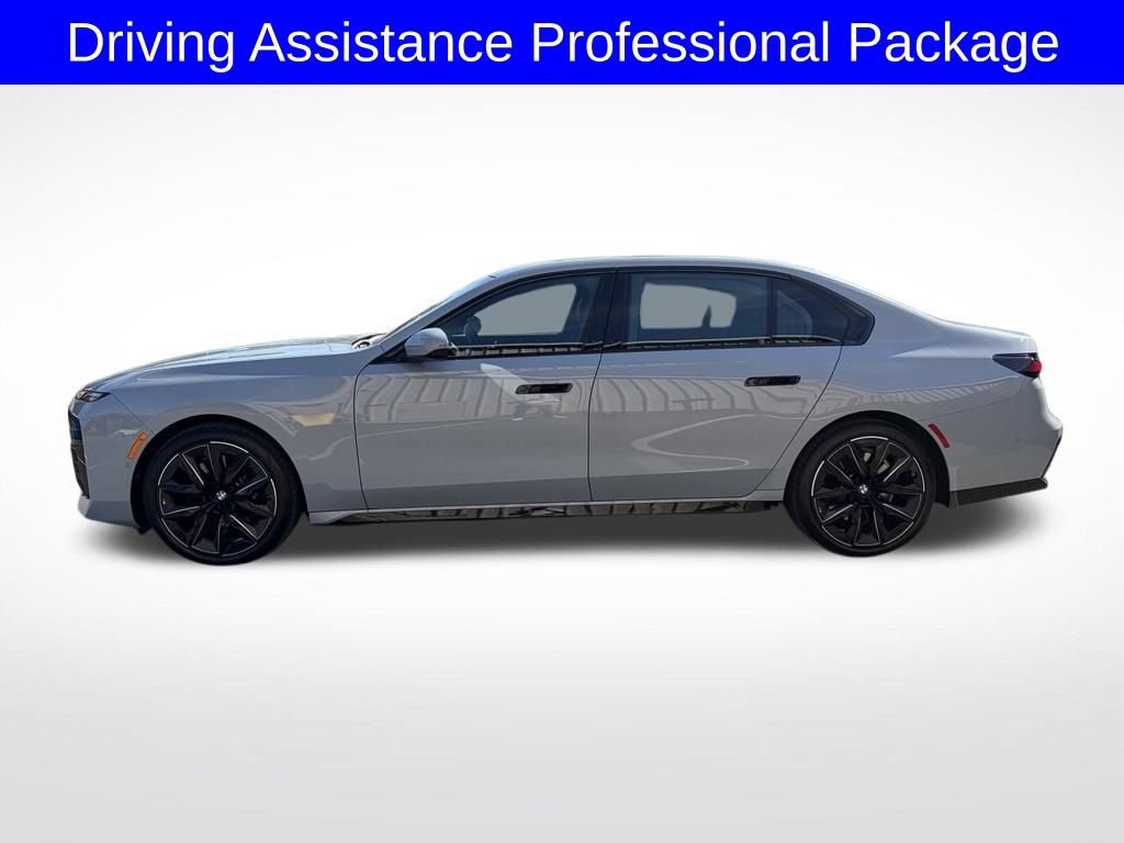 Used 2024 BMW 740i RWD image 7