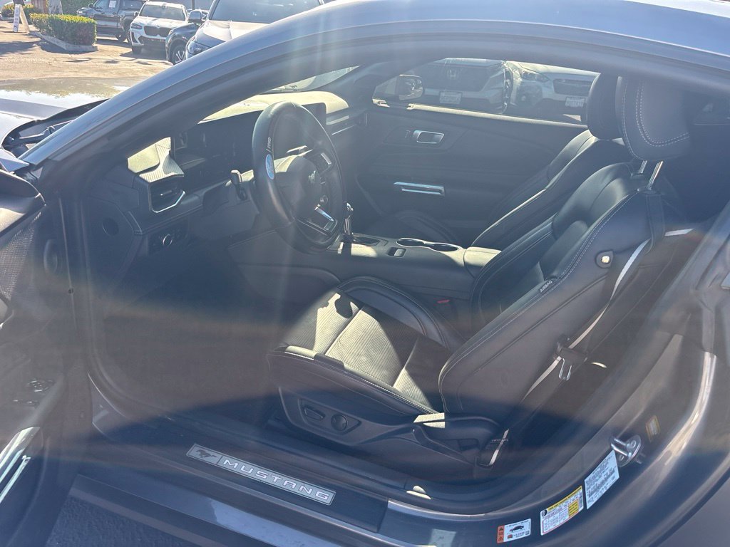 Used 2025 Ford Mustang GT Premium RWD image 11